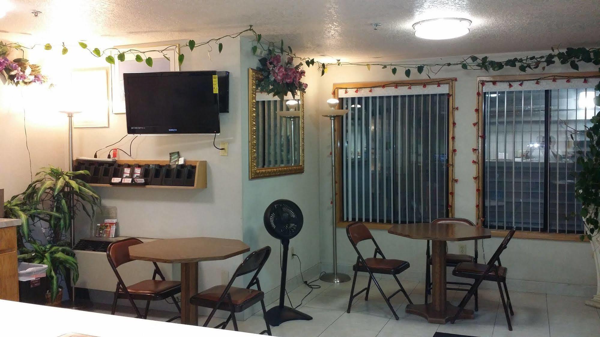 Budget Inn Corcoran Exterior foto