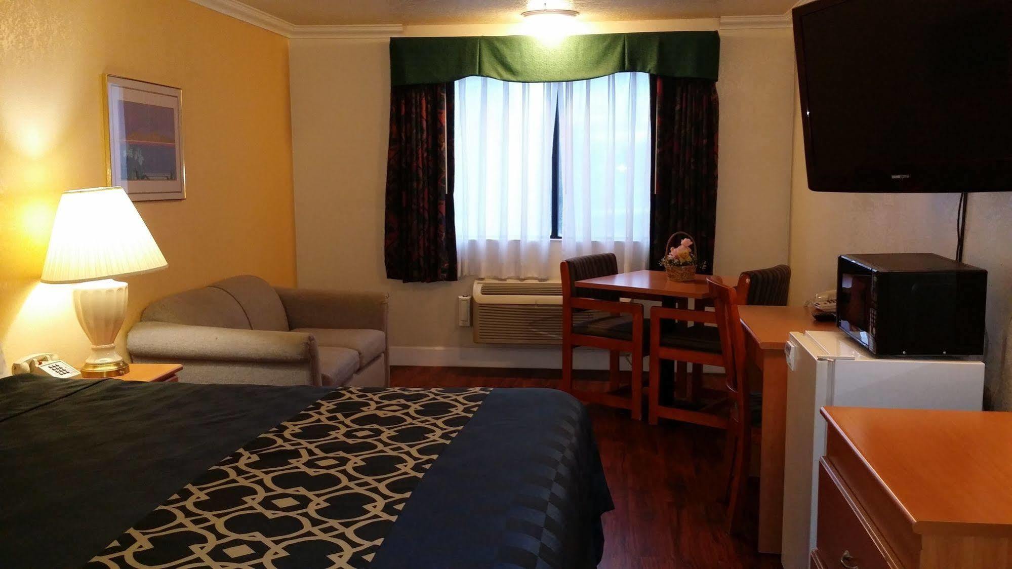 Budget Inn Corcoran Exterior foto