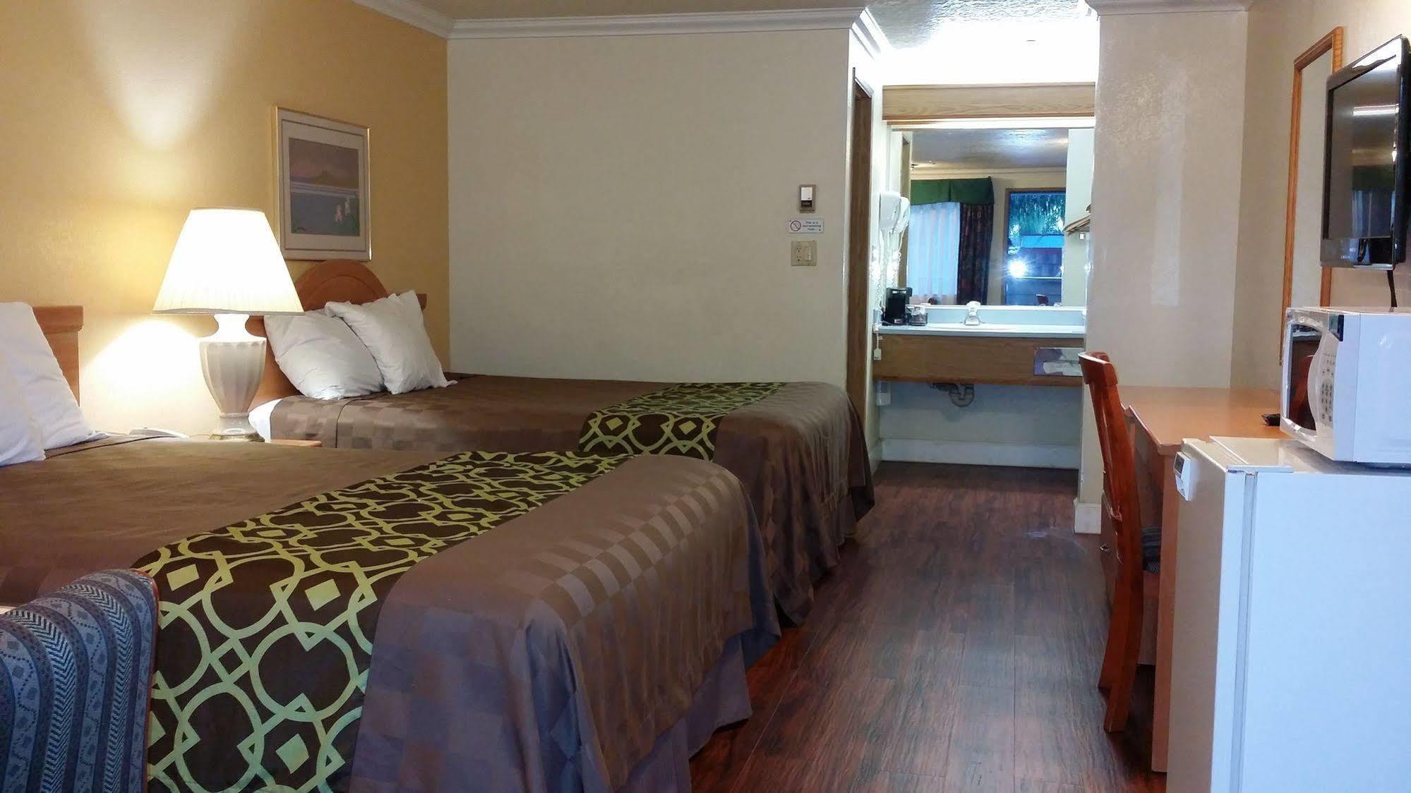 Budget Inn Corcoran Exterior foto