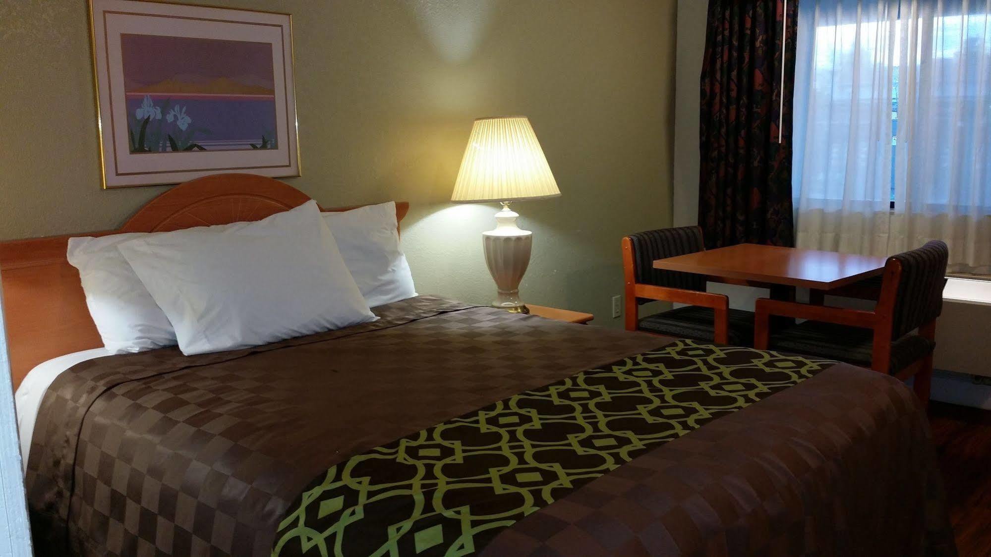 Budget Inn Corcoran Exterior foto